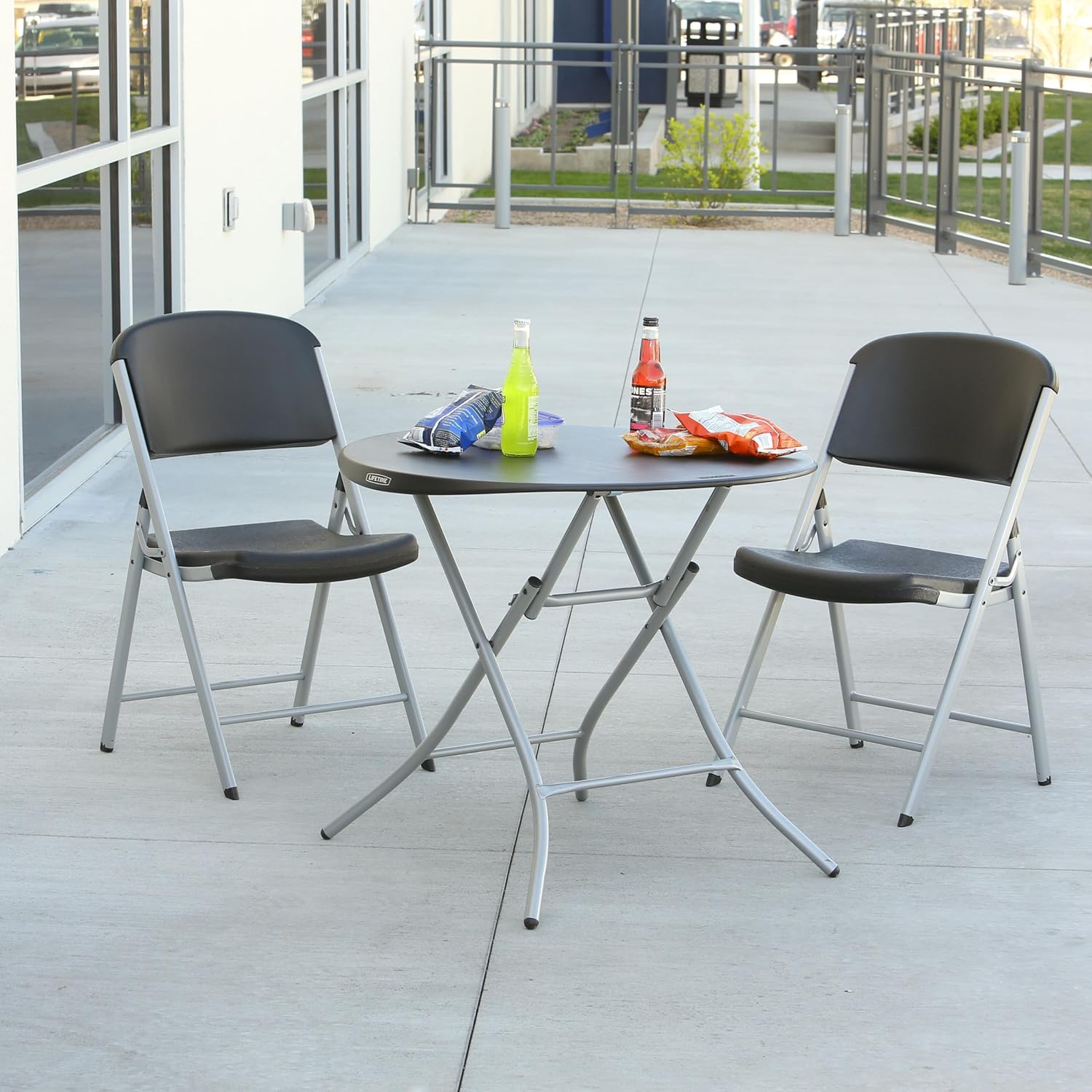 Lifetime 33-Inch Round Table (Light Commercial)