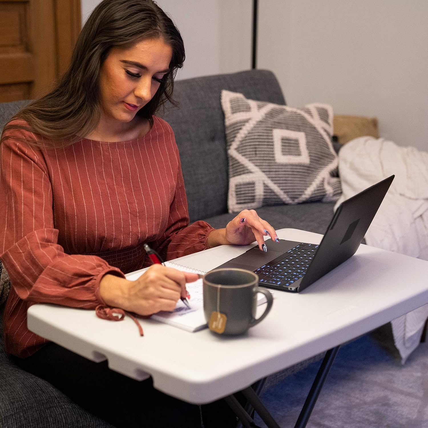 Lifetime 30-Inch Personal Table